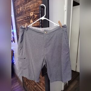 Abbot Main Gray Cargo Shorts